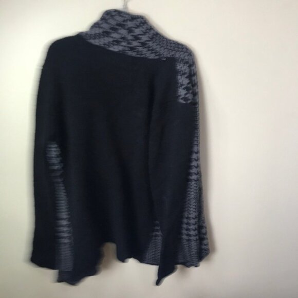 Lady Dutch Houndstooth Open Cardigan Sweater Wrap Knit Color Block Grey Black M - Picture 4 of 12